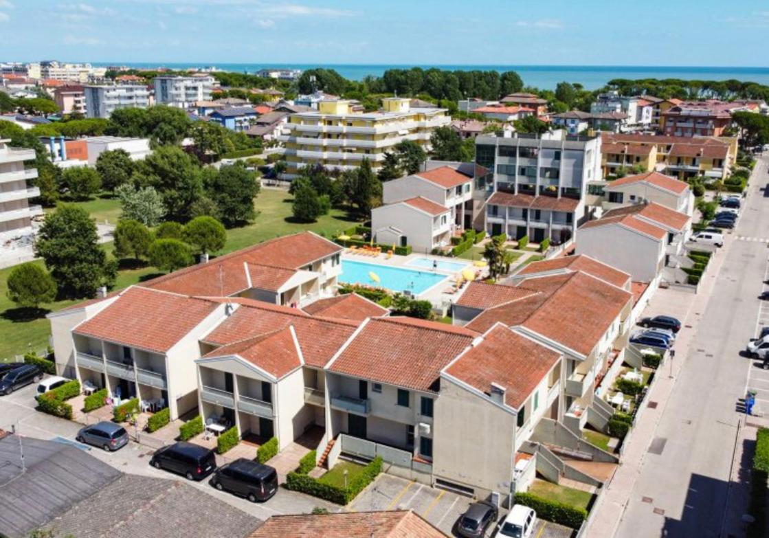 Apartment Caorle De Lux Swimming Pool, Parking, Garden Dış mekan fotoğraf